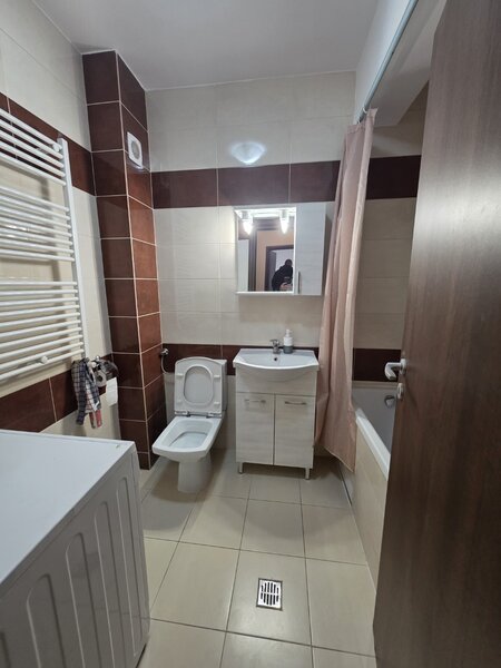 Metrou Mihai Bravu, strada Penes Curcanul, bloc 2015, centrala, parcare